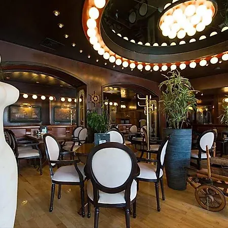 Hotell Adriana Split