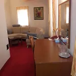 Adriana سبليت